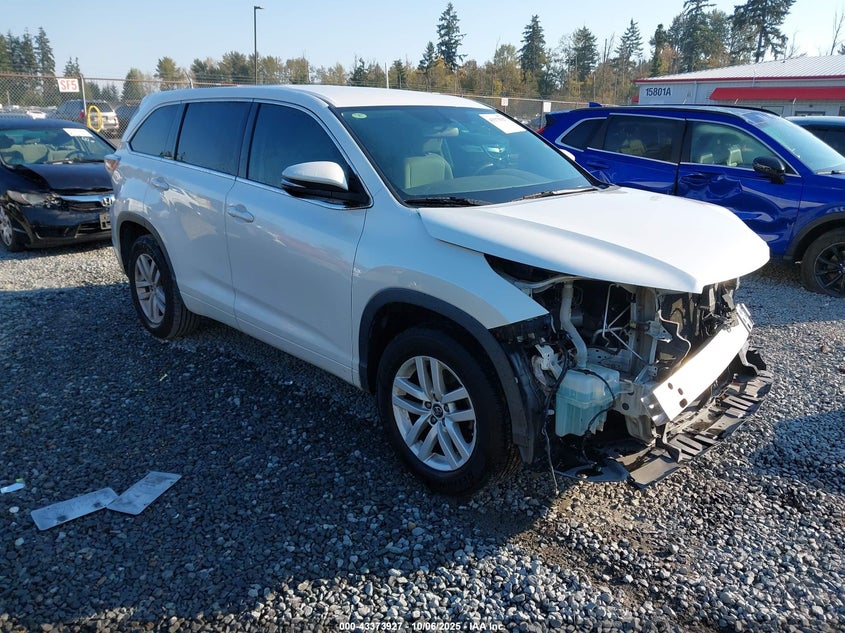 TOYOTA HIGHLANDER LE V6