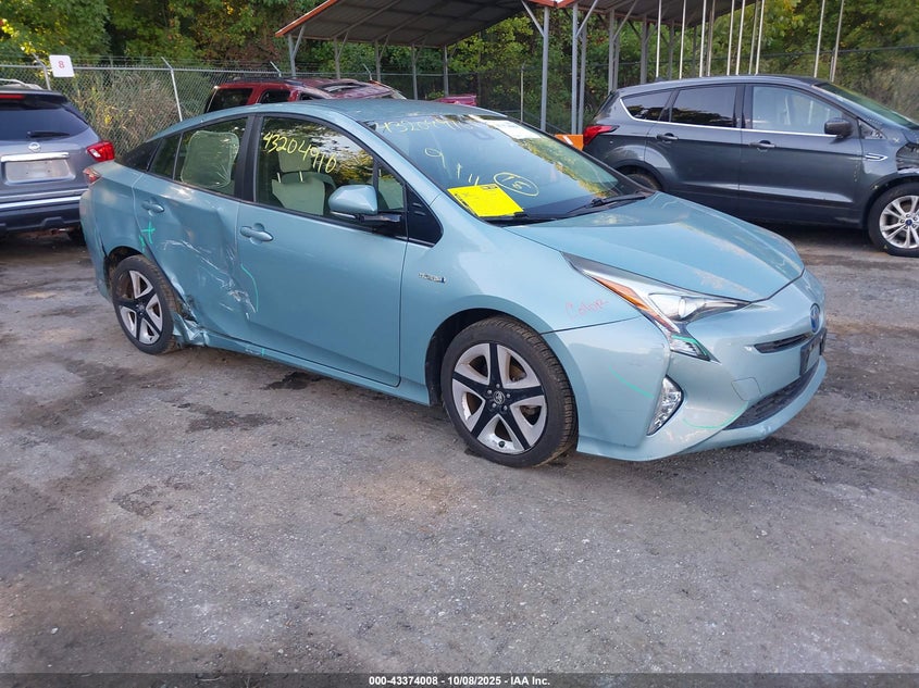 TOYOTA PRIUS THREE TOURING