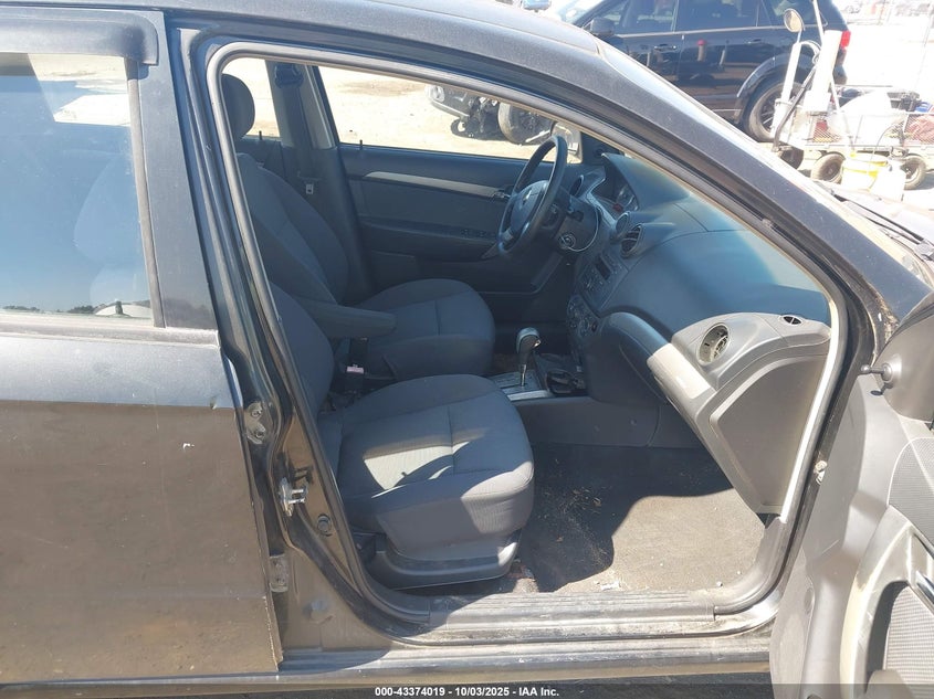KL1TD56668B214993 2008 CHEVROLET AVEO photo no. 5