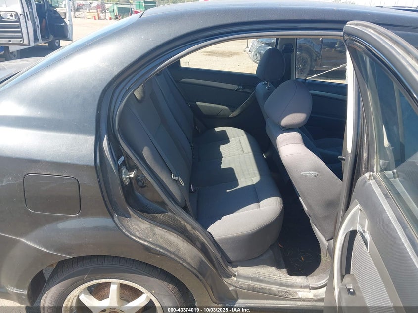 2008 Chevrolet Aveo Ls VIN: KL1TD56668B214993 Lot: 43374019