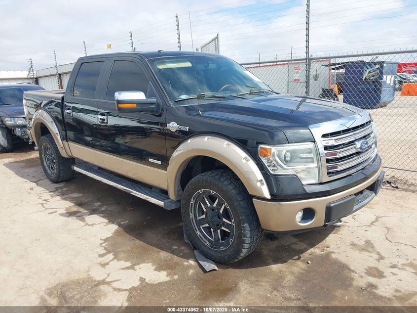 FORD F-150 KING RANCH