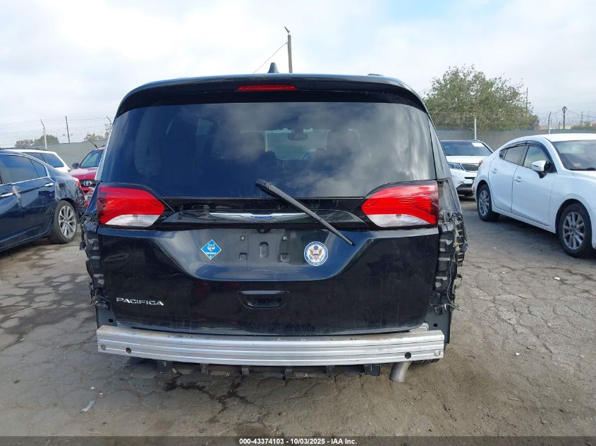 2018 Chrysler Pacifica Touring L Plus VIN: 2C4RC1EGXJR112743 Lot: 43374103