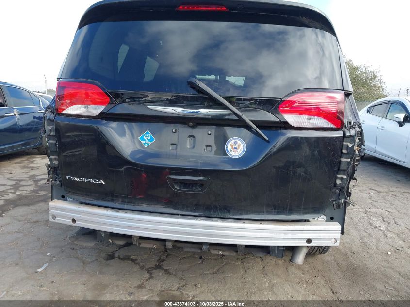 2018 Chrysler Pacifica Touring L Plus VIN: 2C4RC1EGXJR112743 Lot: 43374103