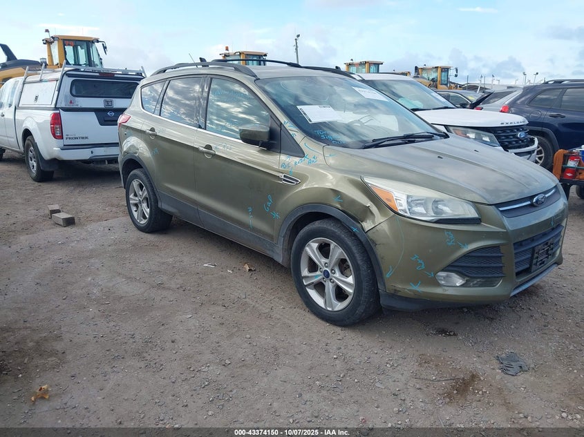 FORD ESCAPE SE