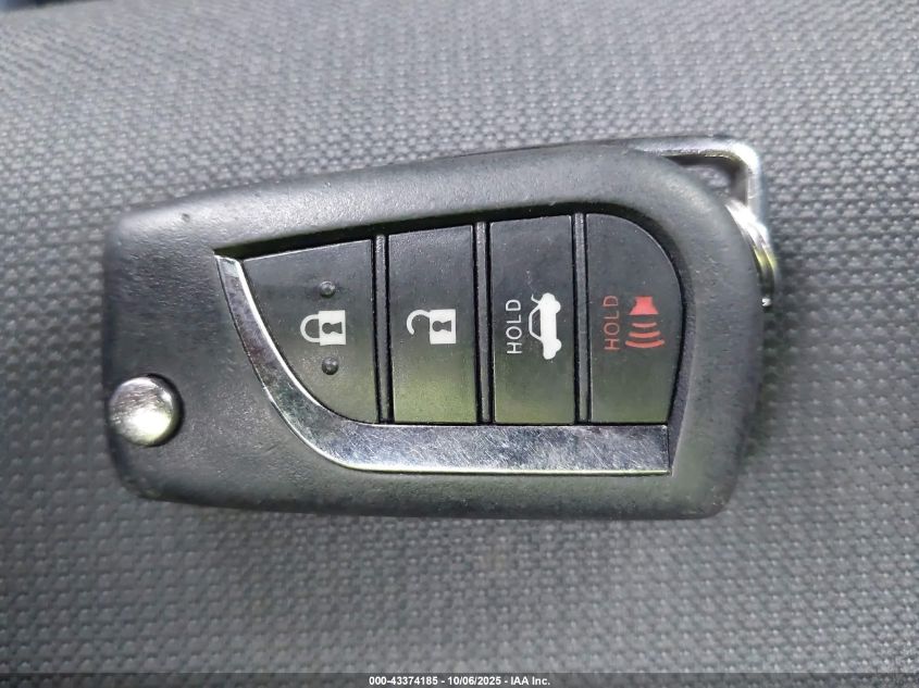 2020 Toyota Corolla Le VIN: 5YFEPRAE8LP045942 Lot: 43374185