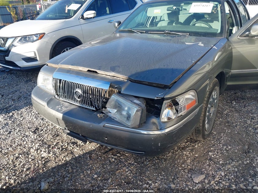 2004 Mercury Grand Marquis Gs VIN: 2MEFM74W94X629056 Lot: 43374217