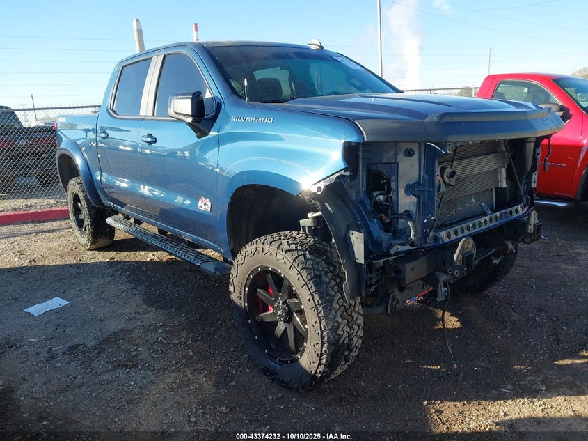 CHEVROLET SILVERADO 1500 RST