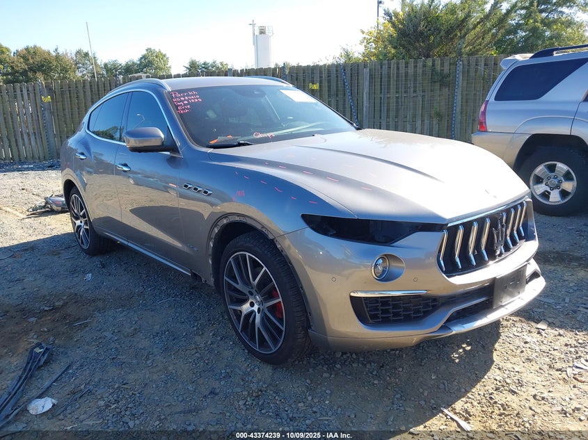 MASERATI LEVANTE GRANLUSSO