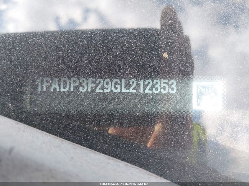 2016 Ford Focus Se VIN: 1FADP3F29GL212353 Lot: 43374255