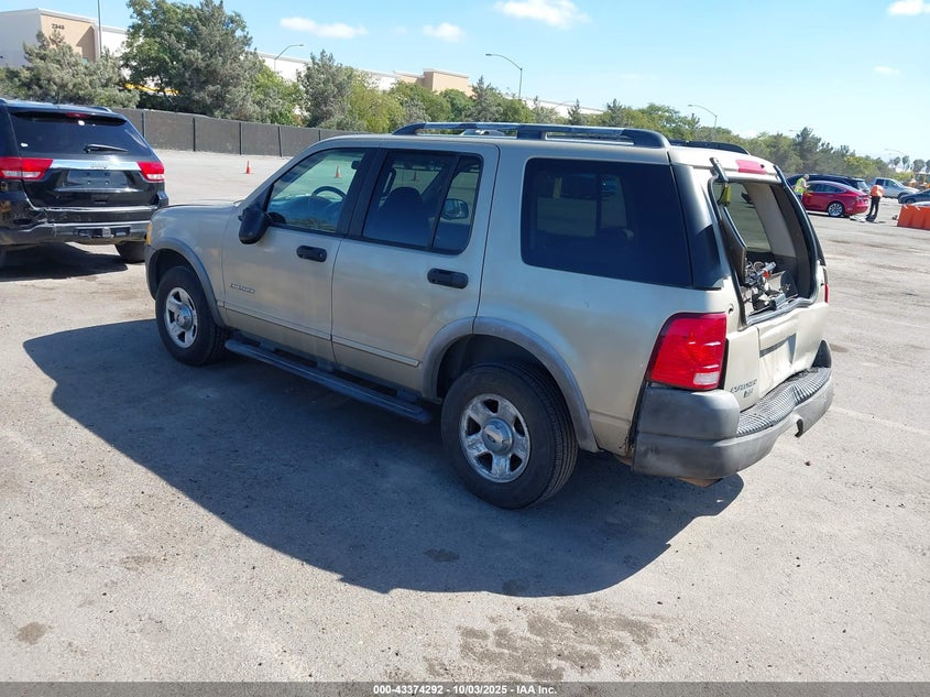 1FMZU62E12ZA63156 2002 FORD EXPLORER photo no. 3