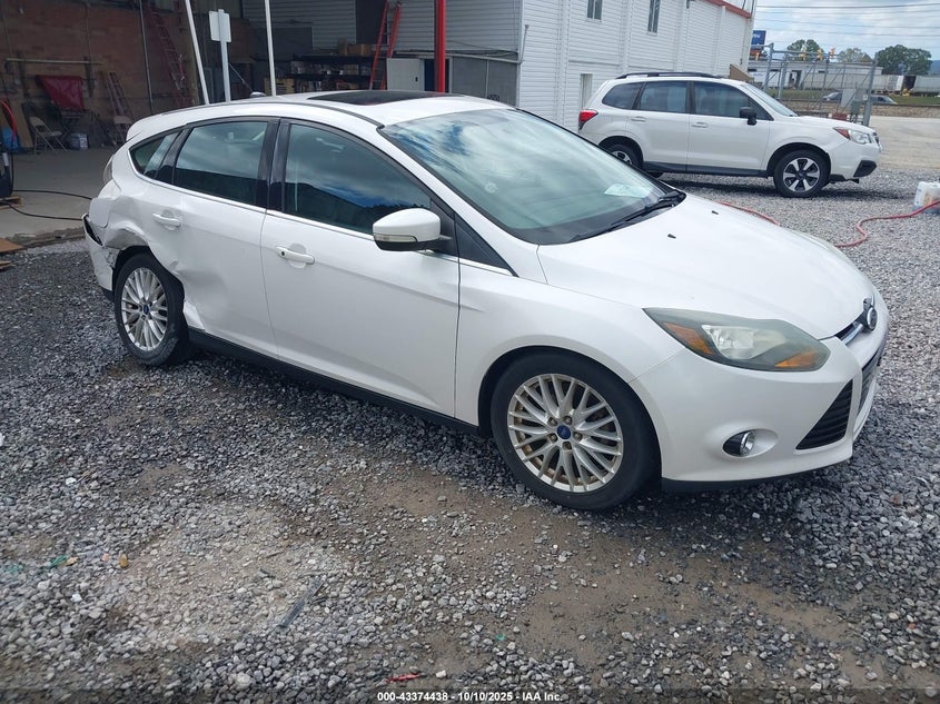 FORD FOCUS TITANIUM