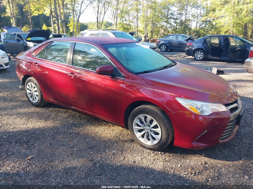 TOYOTA CAMRY LE