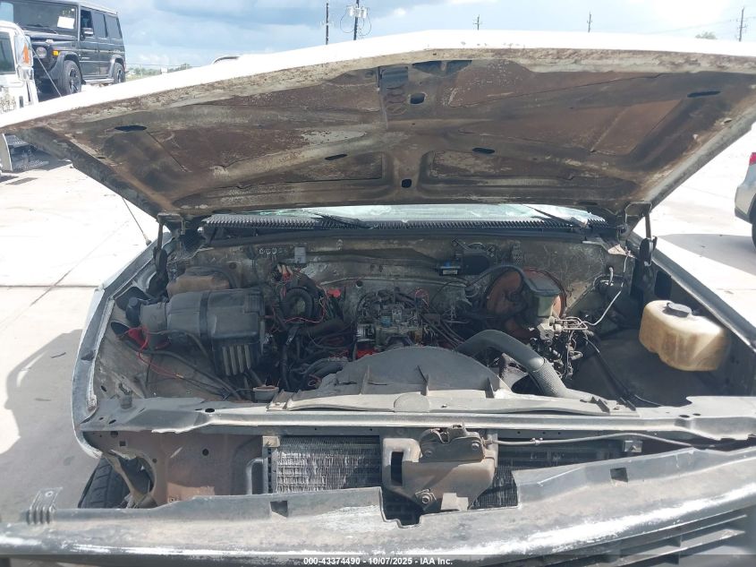 1994 Chevrolet Gmt-400 C1500 VIN: 1GCEC14H6RE136412 Lot: 43374490