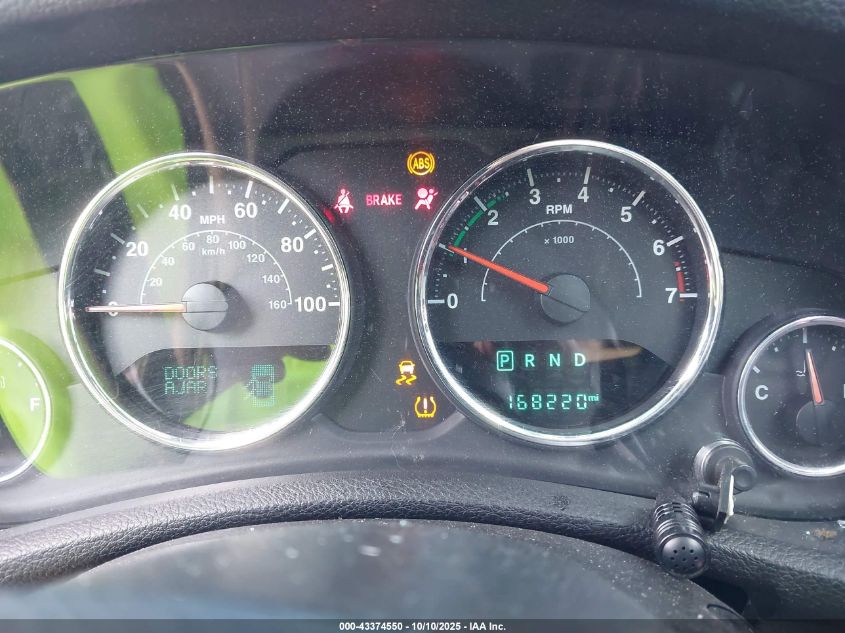 2016 Jeep Wrangler Unlimited Sport VIN: 1C4BJWDGXGL112023 Lot: 43374550