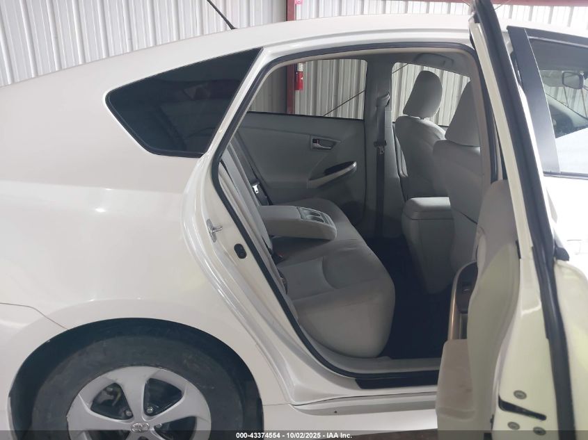 2013 Toyota Prius Three VIN: JTDKN3DU5D5697053 Lot: 43374554