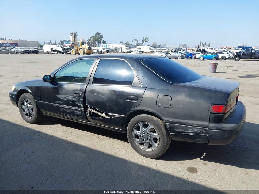 1997 Toyota Camry Xle V6 VIN: JT2BF22K9V0070792 Lot: 43374639