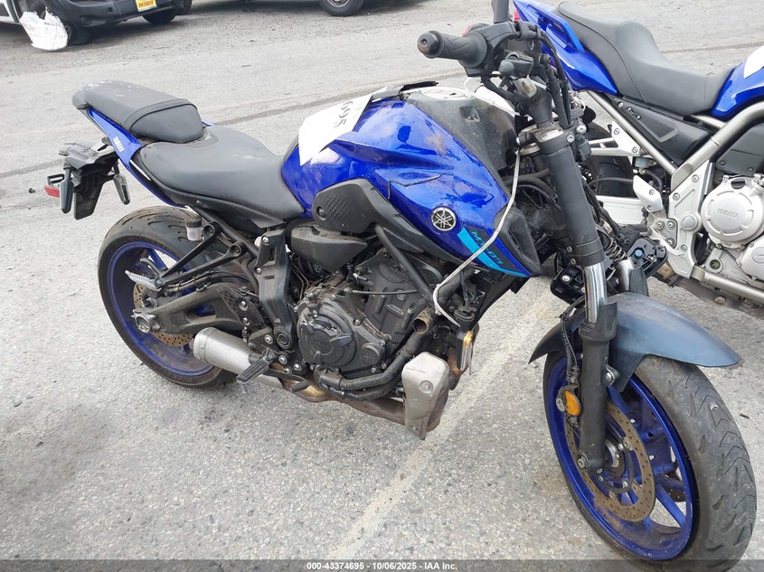 2024 YAMAHA MT07 C JYARM32Y1RA001788