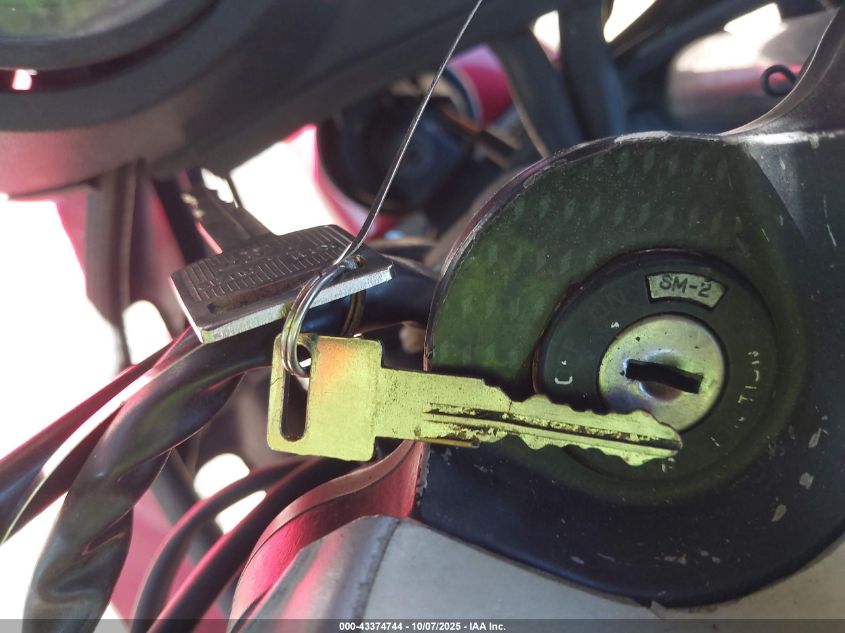 1997 Suzuki Gsx750 F VIN: JS1GR78A5V2100157 Lot: 43374744