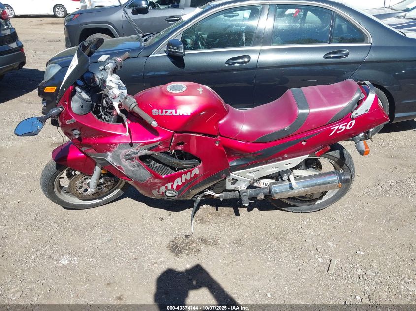 1997 Suzuki Gsx750 F VIN: JS1GR78A5V2100157 Lot: 43374744