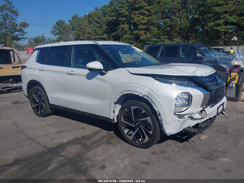 MITSUBISHI OUTLANDER BLACK EDITION 2WD/SE 2.5 2WD/SE LAUNCH EDITION 2WD
