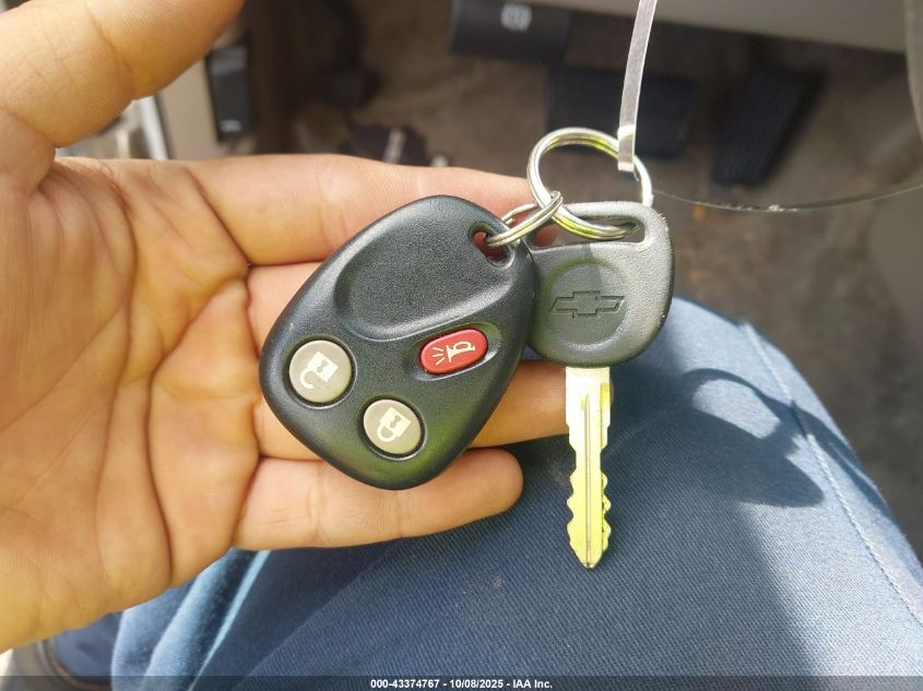 2003 Chevrolet Tahoe Lt VIN: 1GNEK13Z03R211822 Lot: 43374767