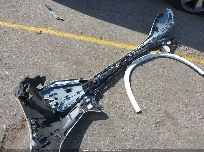 2025 Mercedes-Benz Glc 300 4Matic Coupe VIN: W1NKJ4HB6SF263122 Lot: 43374797