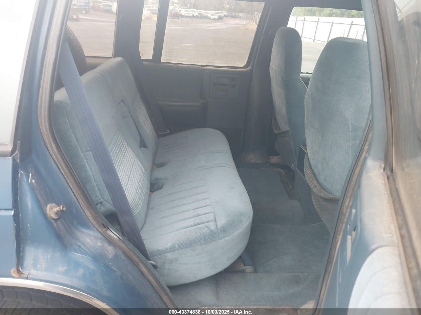 1994 Chevrolet Blazer S10 VIN: 1GNDT13W7R0163053 Lot: 43374838