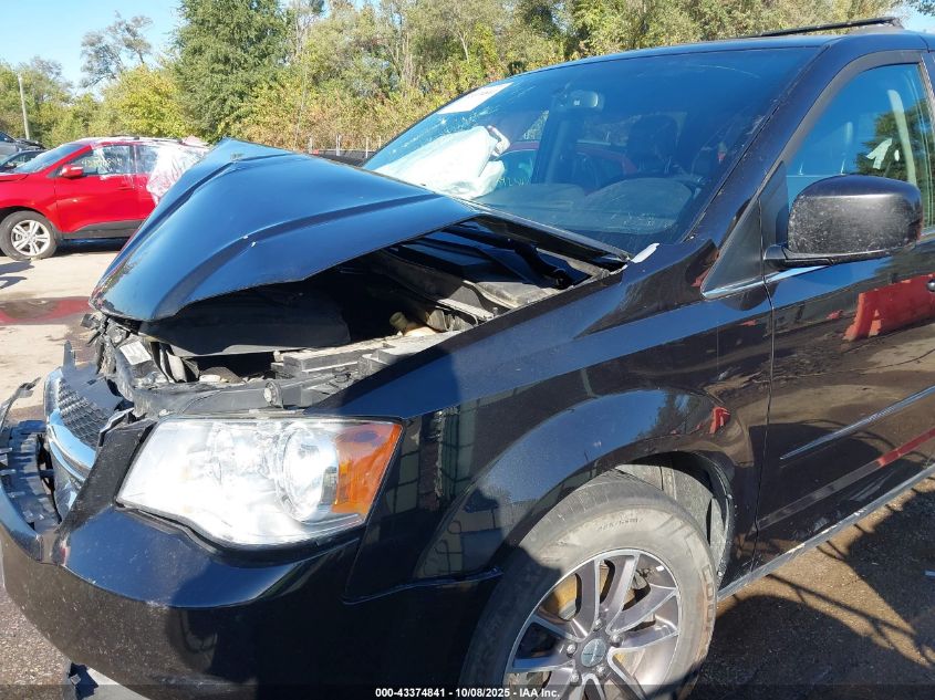 2017 Dodge Grand Caravan Sxt VIN: 2C4RDGCG8HR699909 Lot: 43374841