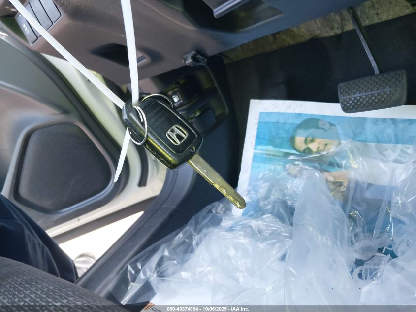 2017 Honda Fit Lx VIN: JHMGK5H58HS000249 Lot: 43374854