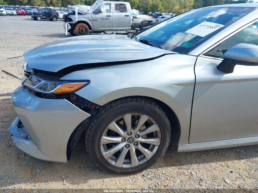 2018 Toyota Camry Le VIN: 4T1B11HK9JU578976 Lot: 43374885