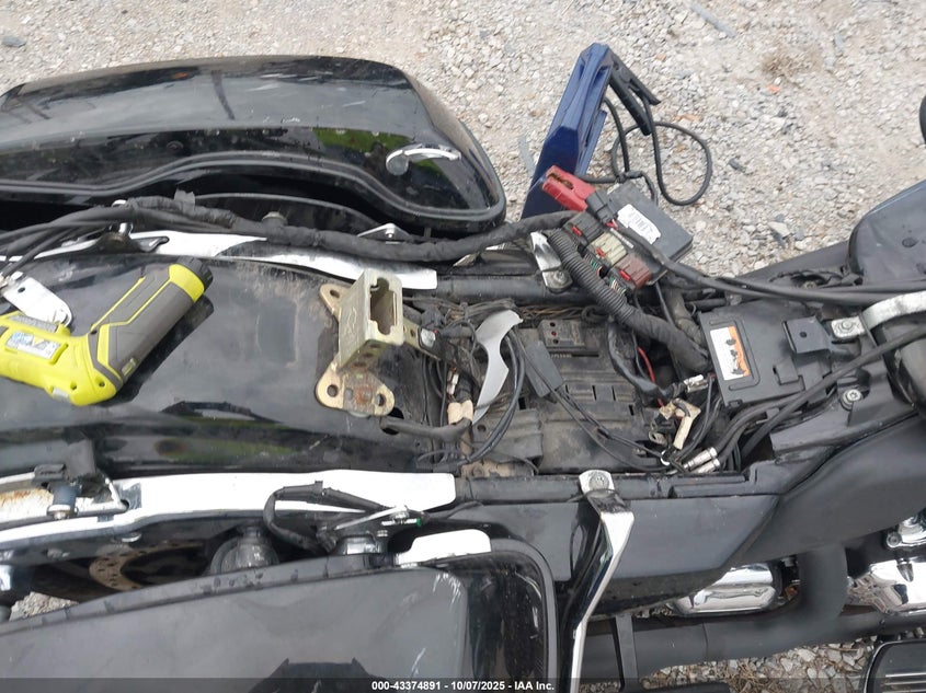 2017 Harley-Davidson Fltru VIN: 1HD1KGD10HB670348 Lot: 43374891