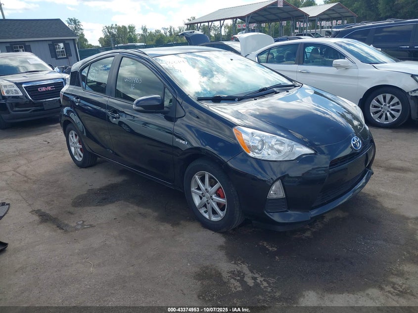 TOYOTA PRIUS C THREE