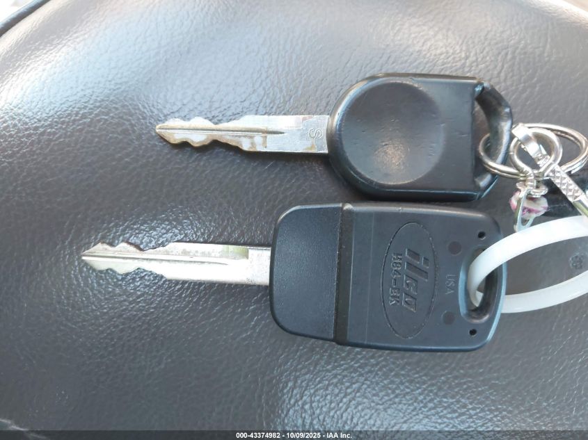 2009 Ford F-250 Xl/Xlt VIN: 1FTNF21579EB26446 Lot: 43374982