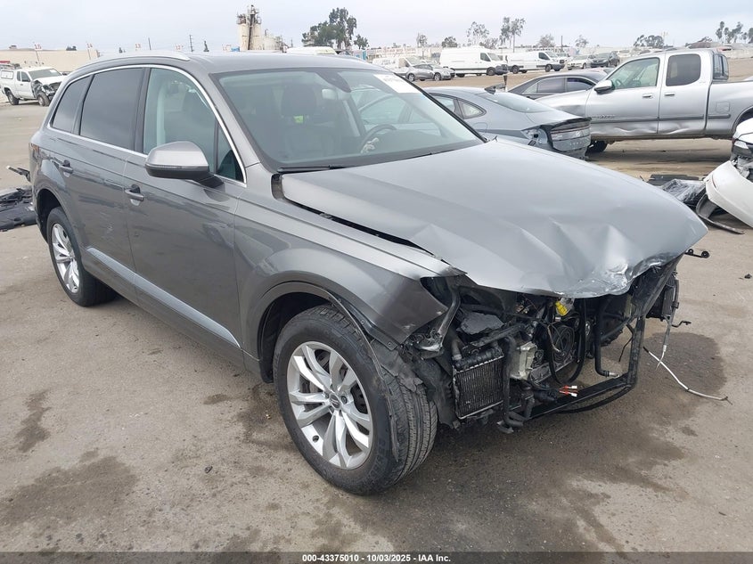 AUDI Q7 3.0T PREMIUM