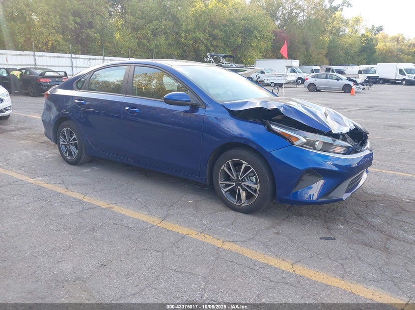 2022 KIA FORTE LXS - 3KPF24AD1NE440188