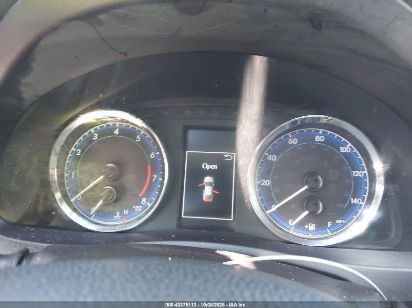 2019 Toyota Corolla Se VIN: 5YFBURHE2KP880886 Lot: 43375113