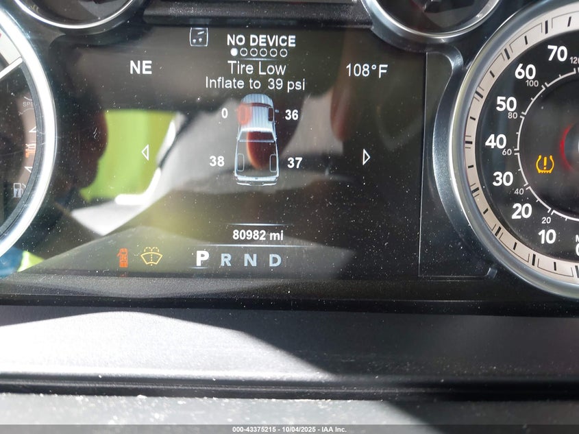 2017 RAM 1500 LARAMIE  4X4 5'7 BOX - 1C6RR7NM4HS875395