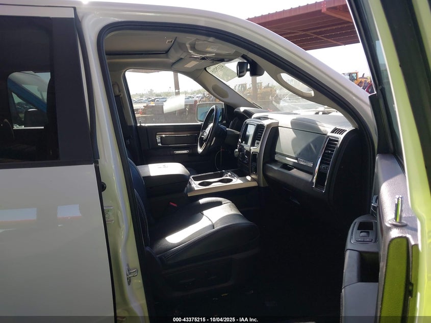 2017 RAM 1500 LARAMIE  4X4 5'7 BOX - 1C6RR7NM4HS875395