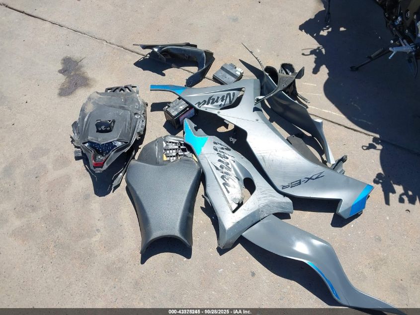 2025 Kawasaki Zx636 K VIN: JKBZXJK11SA009761 Lot: 43375245
