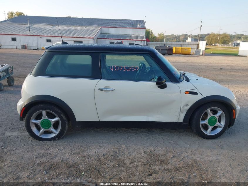 2005 Mini Cooper VIN: WMWRC33515TK60417 Lot: 43375260