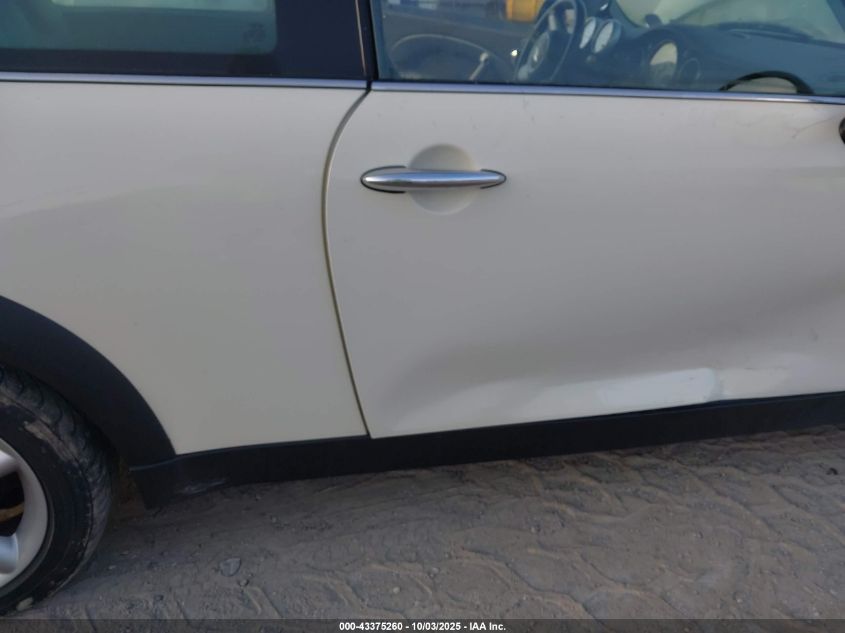 2005 Mini Cooper VIN: WMWRC33515TK60417 Lot: 43375260