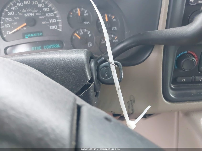 2003 GMC Yukon Xl 1500 Slt VIN: 1GKFK16Z83J128652 Lot: 43375280