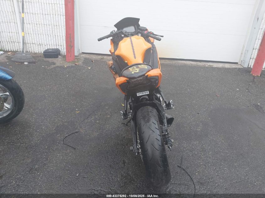 2025 Kawasaki Ex650 P VIN: ML5EXEP12SDAF6426 Lot: 43375292