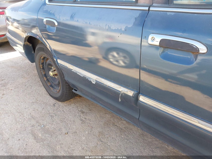 1993 Mercury Grand Marquis Gs VIN: 2MELM74W7PX607595 Lot: 43375339