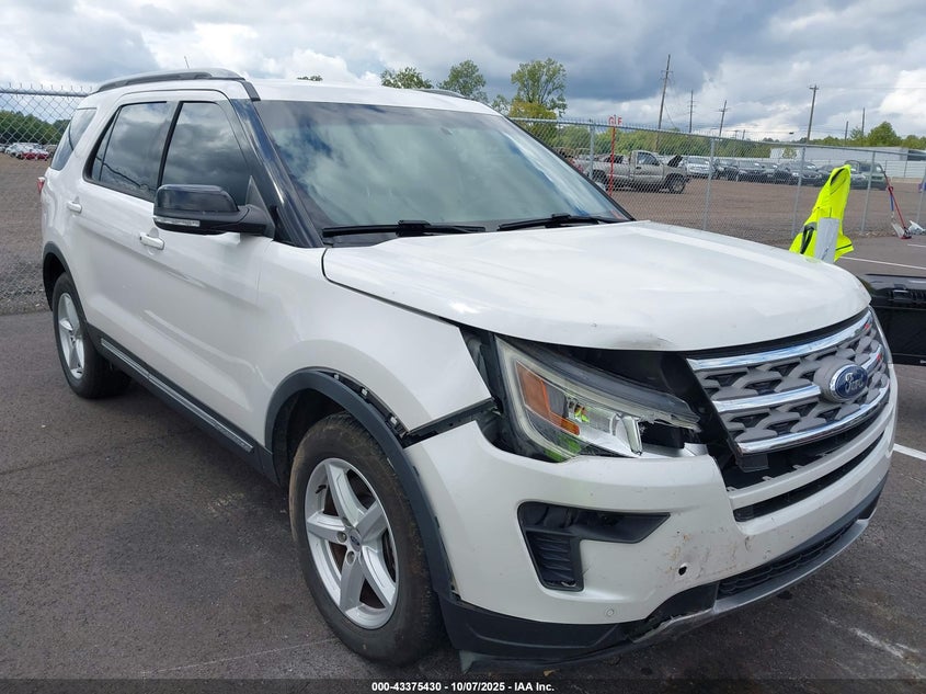FORD EXPLORER XLT