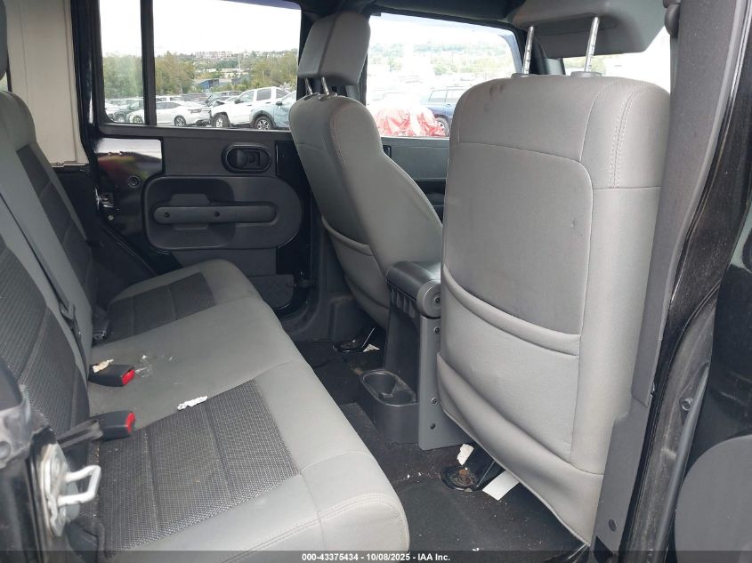 2010 Jeep Wrangler Unlimited Sport VIN: 1J4BA3H12AL102415 Lot: 43375434