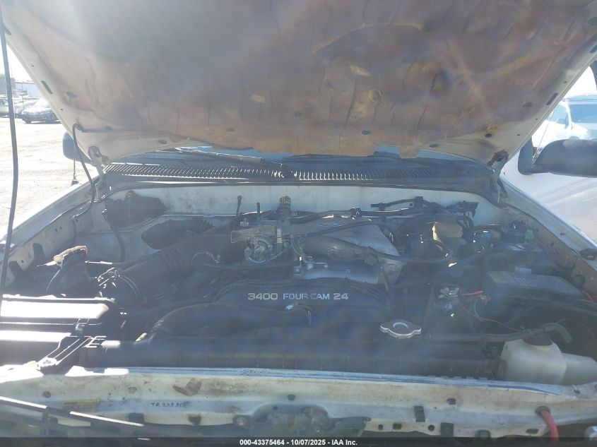 1999 Toyota Tacoma VIN: 4TAWN72N4XZ557069 Lot: 43375464