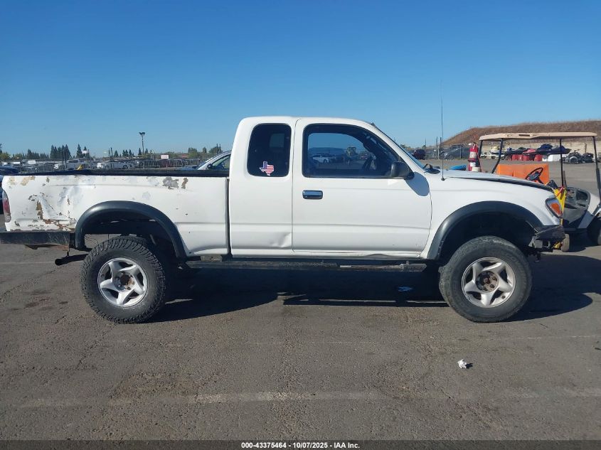 1999 Toyota Tacoma VIN: 4TAWN72N4XZ557069 Lot: 43375464