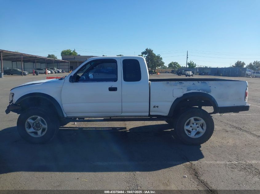 1999 Toyota Tacoma VIN: 4TAWN72N4XZ557069 Lot: 43375464