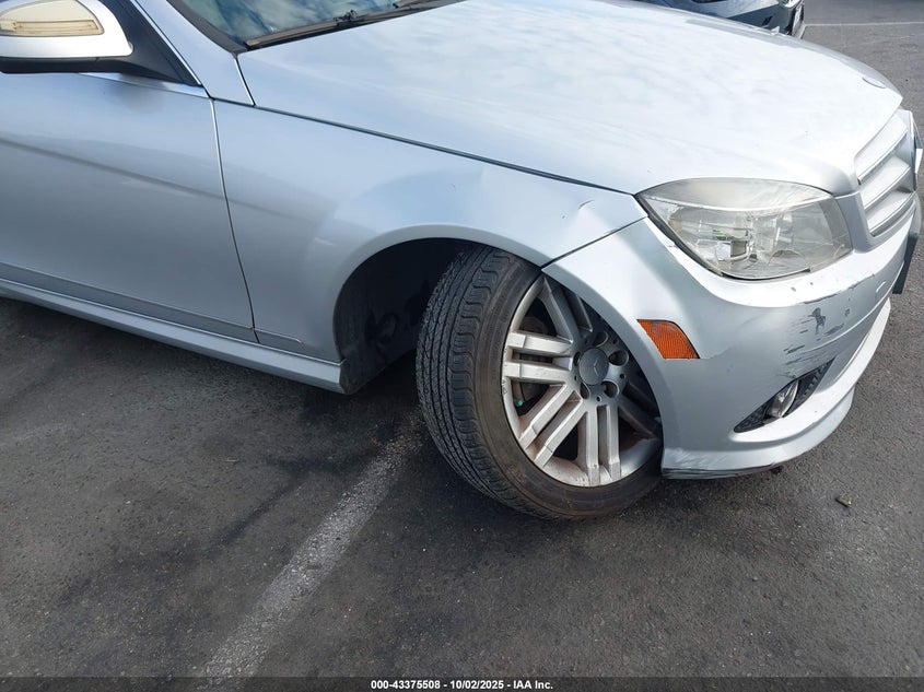 2009 Mercedes-Benz C 300 Luxury/Sport VIN: WDDGF54XX9R057127 Lot: 43375508